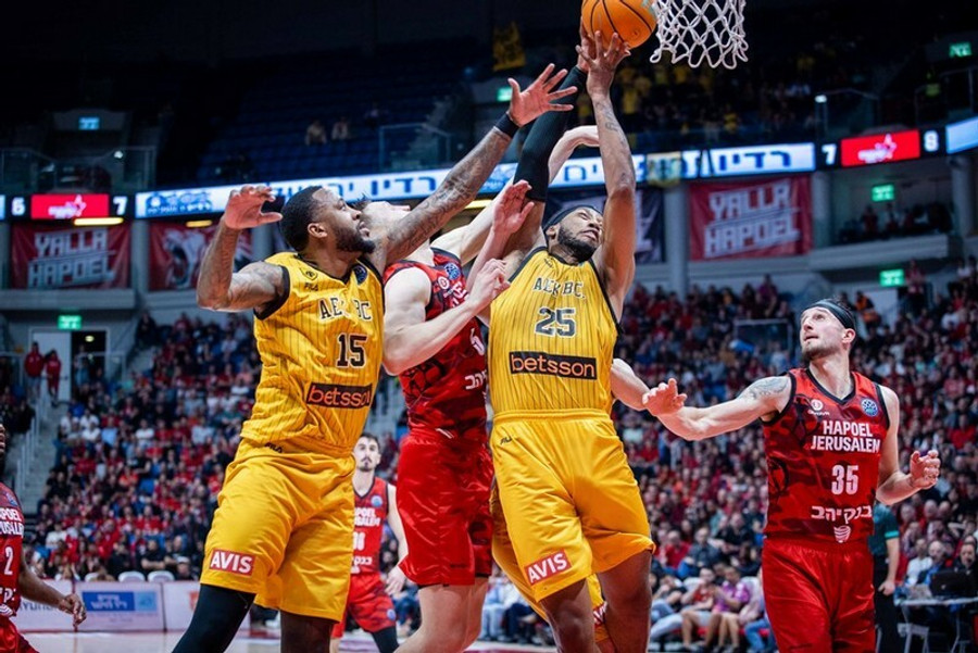 Χάποελ Ιερουσαλήμ-ΑΕΚ 64-55: Η ανατροπή δεν έγινε, η προσπάθεια χαρίζει ελπίδα (gallery & vids)
