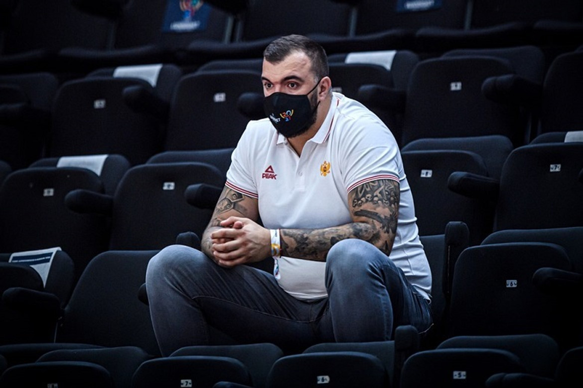 Μαυροβούνιο-Ελλάδα: Στη Βαλένθια κι ο Πέκοβιτς (pics)