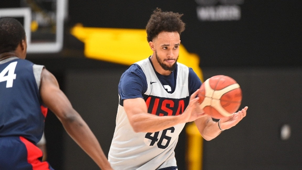 H Select Team νίκησε σε προπονητικό 12λεπτο την Team USA 36-17