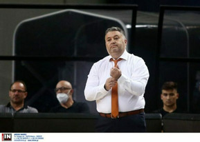Γιατράς: &quot;Συγχαρητήρια στους παίκτες μου, όμως ακόμα δεν έχουμε κάνει τίποτα&quot;