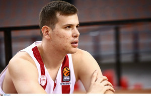 Αγραβάνης στο allstarbasket.gr: &quot;Πρωτάθλημα, Κύπελλο και Euroleague&quot;