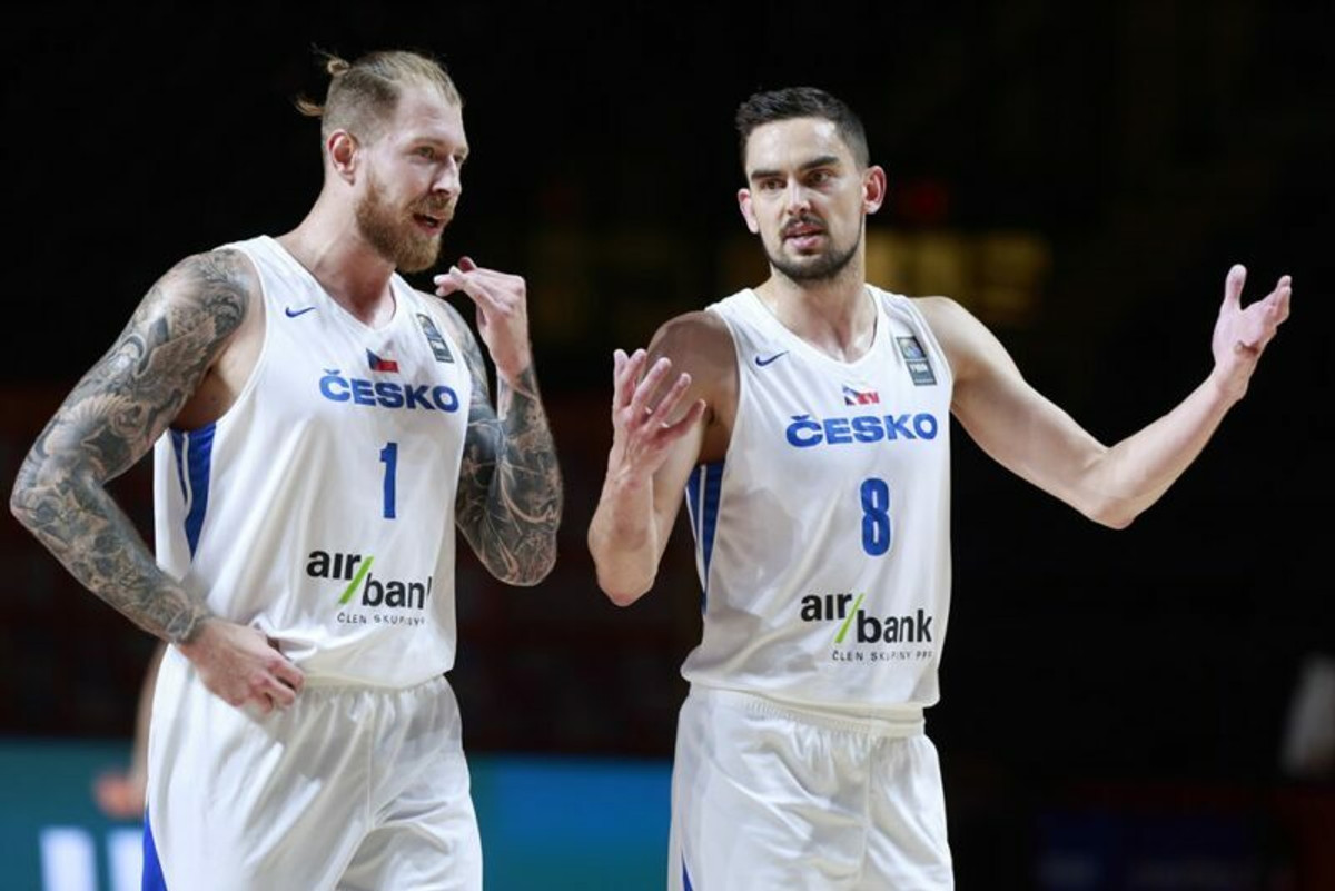 Ο Πάτρικ Άουντα ήταν ο MVP της Τσεχίας στη νίκη επί της Ελλάδας (vid)