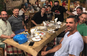 Παναθηναϊκό... reunion σε ταβέρνα της Καισαριανής (pic)