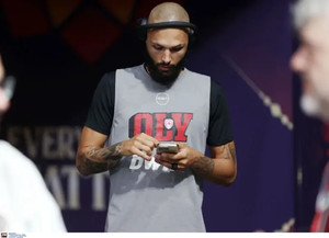 Φουρνιέ: &quot;Οφείλουμε στους εαυτούς μας και στους φιλάθλους να τα δώσουμε όλα&quot; (vid)