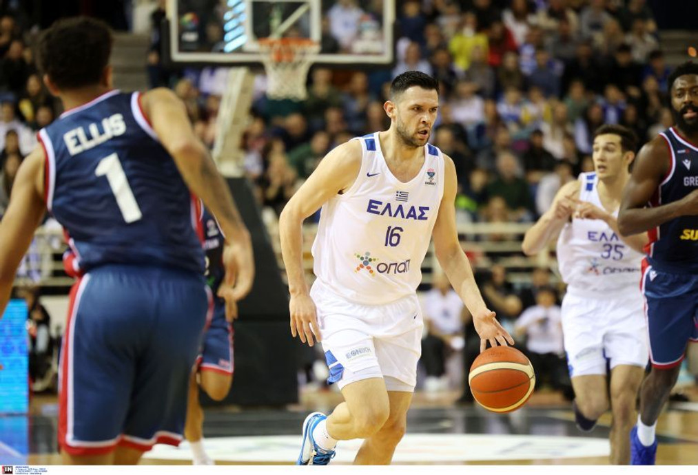 Παπανικολάου: "Συλλογική προσπάθεια, εκπληκτική ατμόσφαιρα"