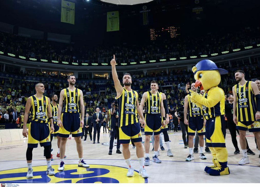 Οι τηλεοπτικές μεταδόσεις της ημέρας