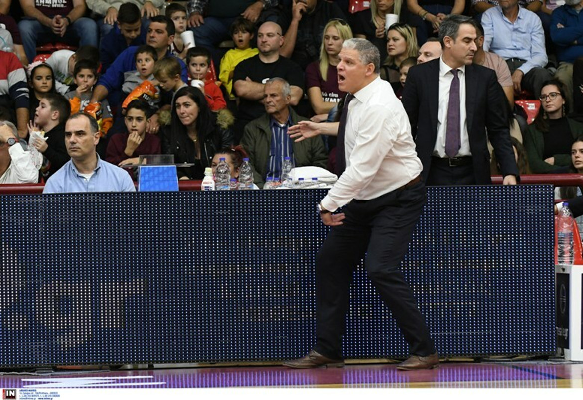 Αιχμές Μανωλόπουλου για διαιτησία -Βετούλας: Μια χαρά ήταν!