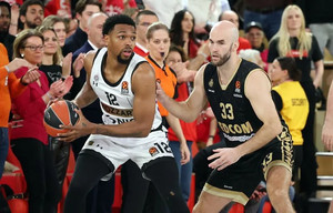 Πάρτι... ζαν στο Μονακό με 86-69 και τη διαφορά! (vid)