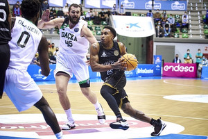 BCL: Τρία &quot;εισιτήρια&quot; για τους &quot;16&quot; κρίνονται απόψε