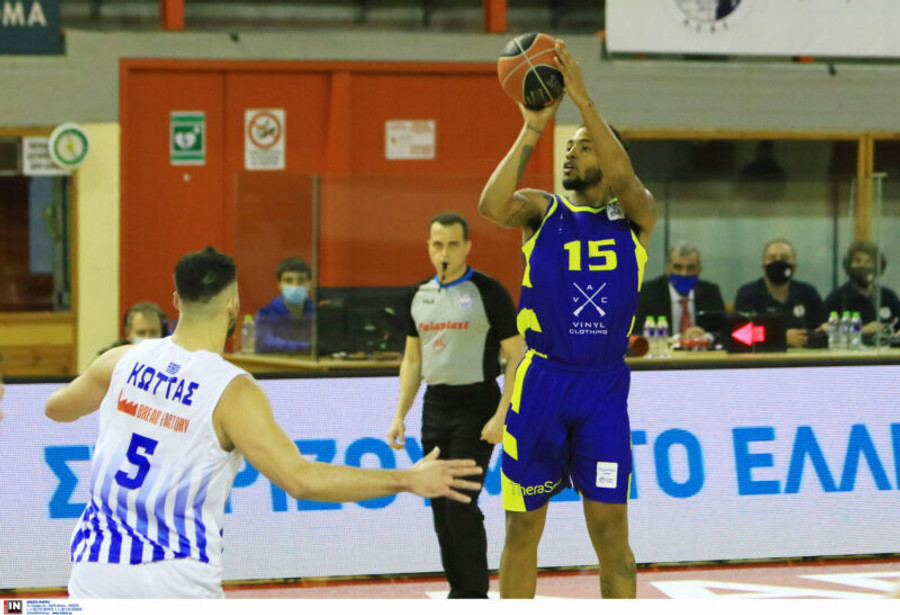 Έβδομη σερί νίκη για το "καυτό" Λαύριο, 66-58 στη Λάρισα! (pics)