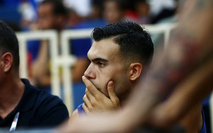 Κάκωση ο Σλούκας, χάνει το &quot;Ακρόπολις&quot; (video)