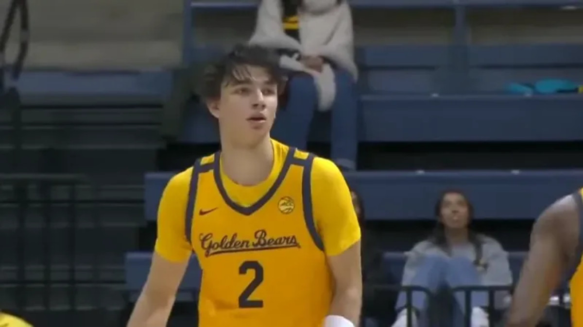 Νέο ρεκόρ πόντων ο Αντρέι Στογιάκοβιτς στο NCAA (vid)