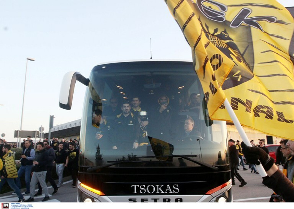 Η υποδοχή της Παγκόσμιας ΑΕΚ στο &quot;Ελ.Βενιζέλος&quot; (gallery &amp; video)