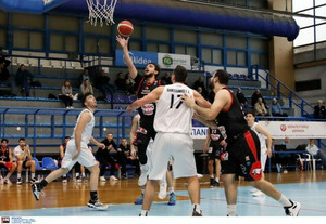 National League 1: Νίκες για Βίκο Ιωαννίνων και Εθνικό Πειραιά (pics)