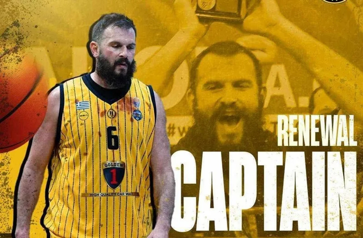 Ηλυσιακός: Ανανέωσε ο 44χρονος Φώτσης!
