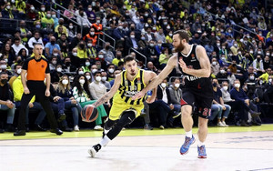 Φενέρμπαχτσε-Μπασκόνια 75-53: &quot;Καρέ&quot; νικών με Ντε Κολό (pics &amp; vid)