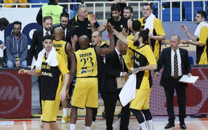 Αγχωτική πρωτιά για την ΑΕΚ, 77-76 την Αντβέρπ (pics)