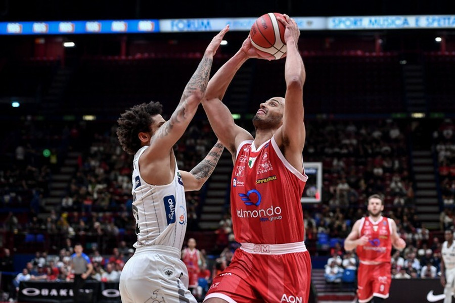 Lega Basket: Η Μιλάνο ισοφάρισε την Τρέντο, άνετα το 2-0 η Μπρέσια (vid)
