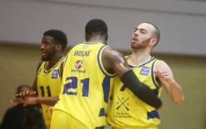 Κάρτερ και Ανοσίκε λύτρωσαν το Λαύριο, 83-77 τον Κολοσσό (pics&amp;vids)