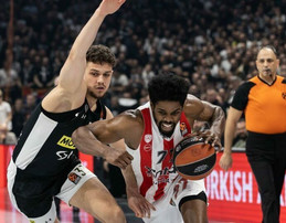 Παρτιζάν: Εκτός αποστολής ο Τριφούνοβιτς, τον περίμενε ασθενοφόρο στην Μπολόνια!