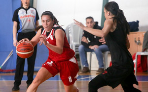 Καταιγιστικός ο Ολυμπιακός, σπουδαίο &quot;διπλό&quot; τα Καλύβια στη Νέα Σμύρνη