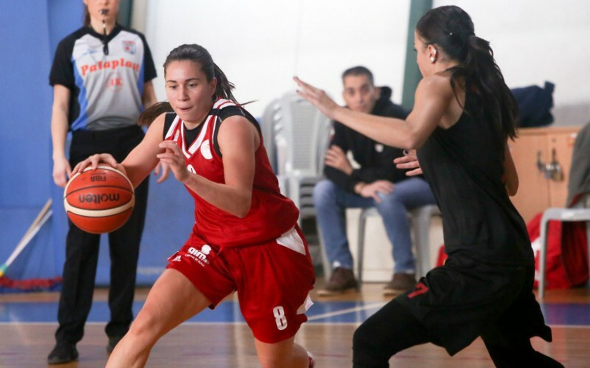 Καταιγιστικός ο Ολυμπιακός, σπουδαίο &quot;διπλό&quot; τα Καλύβια στη Νέα Σμύρνη