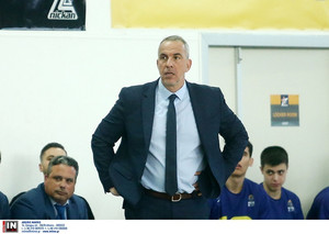 Λιμνιάτης: &quot;Τους είπα, παίζουμε για την αξιοπρέπεια μας&quot;! (vid)