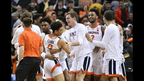 Στο Final Four του NCAA Βιρτζίνια και Τέξας Τεκ (videos)