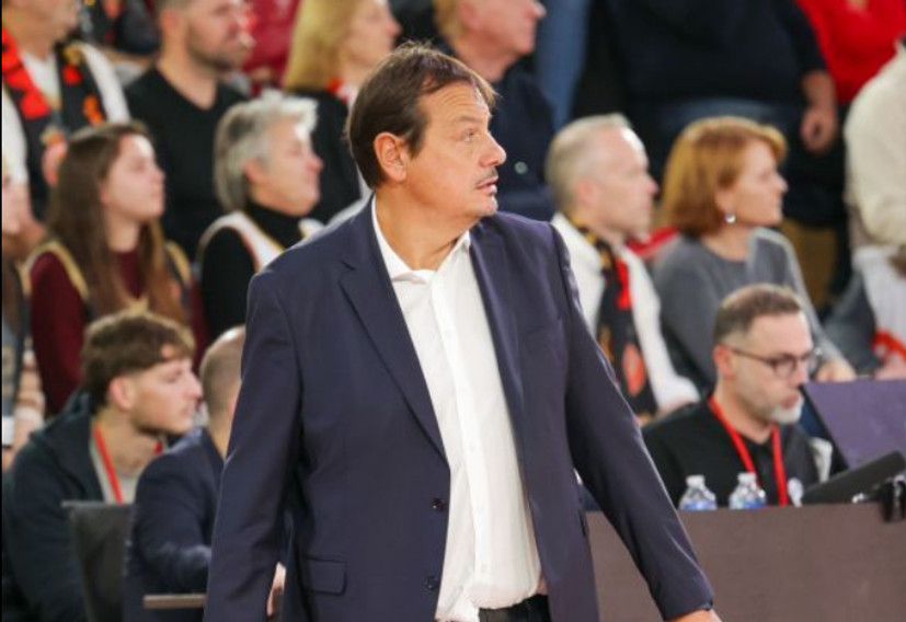 Αποθέωση στο ξενοδοχείο για παίκτες και Αταμάν: "Τυχερή για εμάς η Γαλλία"! (vids)