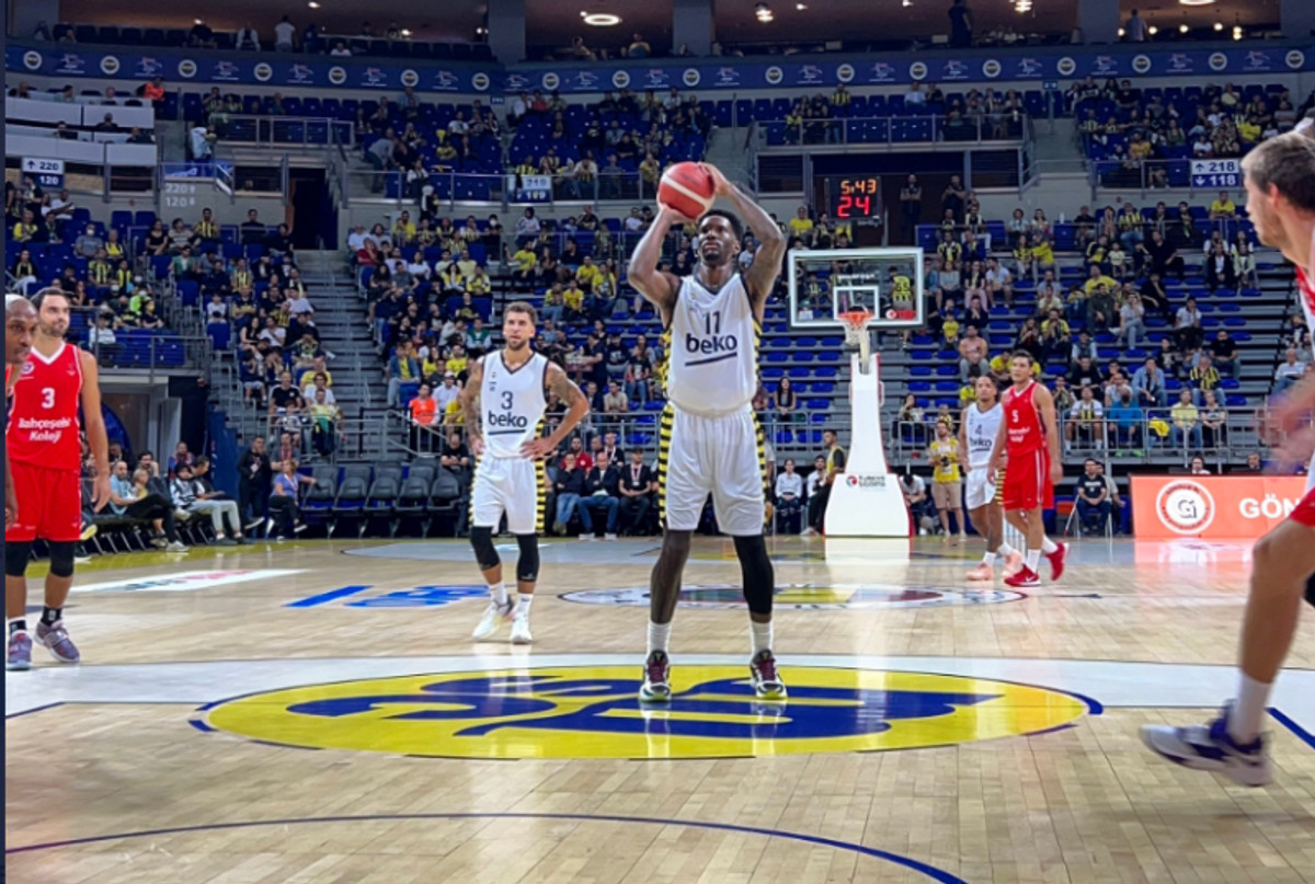 Φενέρμπαχτσε-Μπαχτσεσεχίρ 78-72: Δύσκολη νίκη για Ιτούδη, χωρίς Καλάθη (pic)
