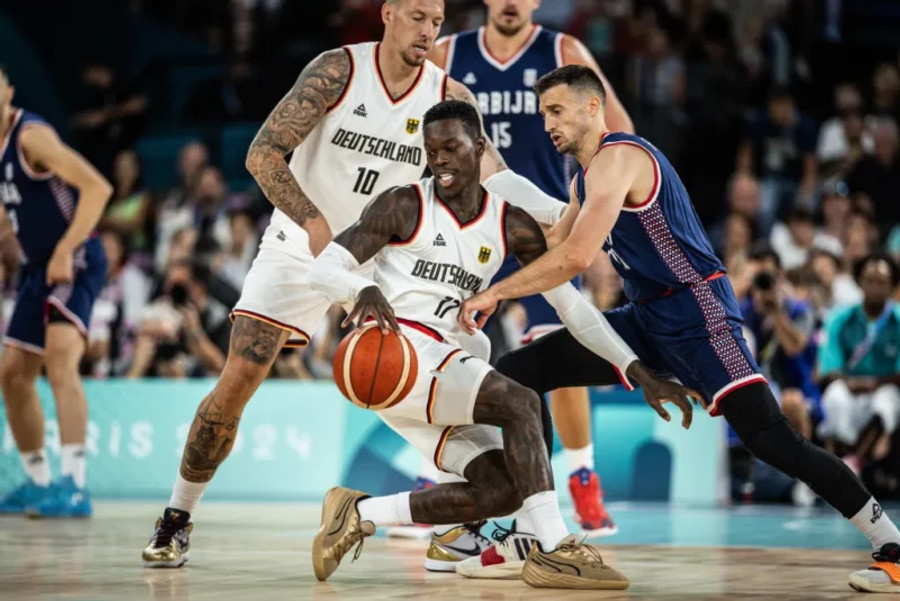 LIVE STREAMING: Γερμανία-Σερβία 83-93 (τελικό)
