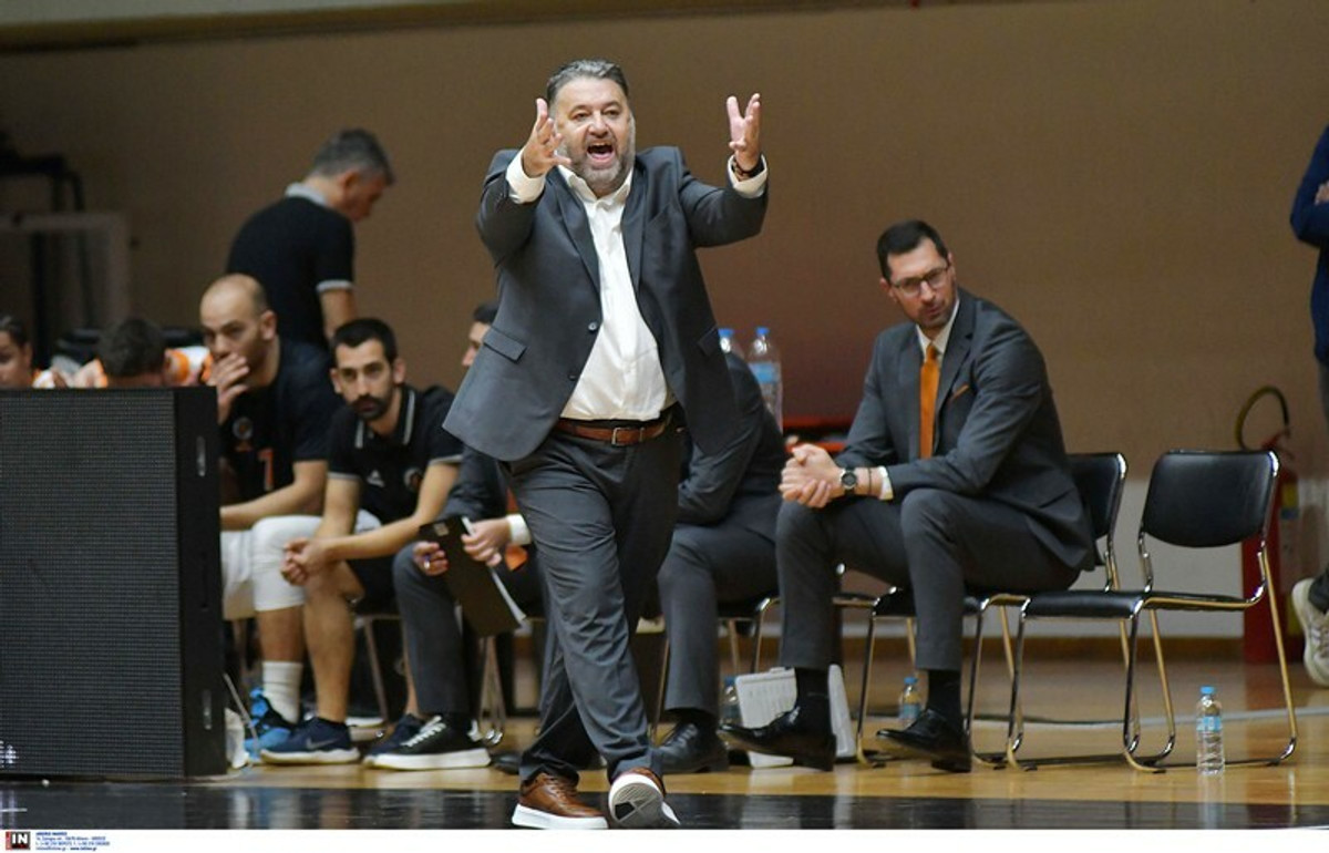 Γιατράς: &quot;Είχα προσωπικό θέμα, οι συνεργάτες μου τα έκαναν όλα&quot;