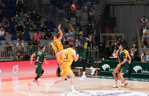 Μάλαγα-Γκραν Κανάρια: Τo buzzer του Κρέιμερ και τα highlights (video)