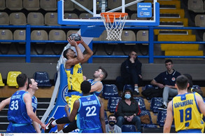 Με πολυφωνία και άμυνα το Περιστέρι 86-70 τον Ιωνικό