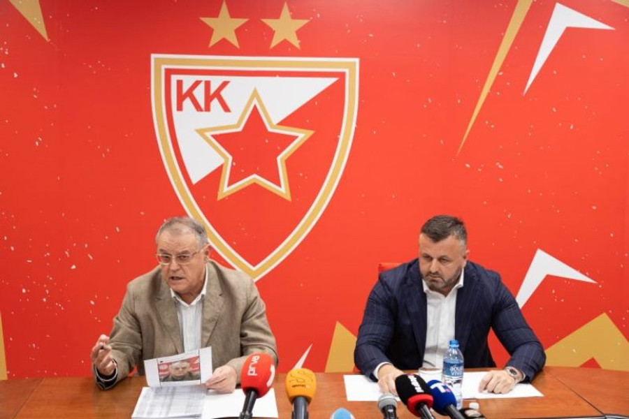 Τσόβιτς: "Τελείωσε η "σαπουνόπερα" με Πετρούσεβ"
