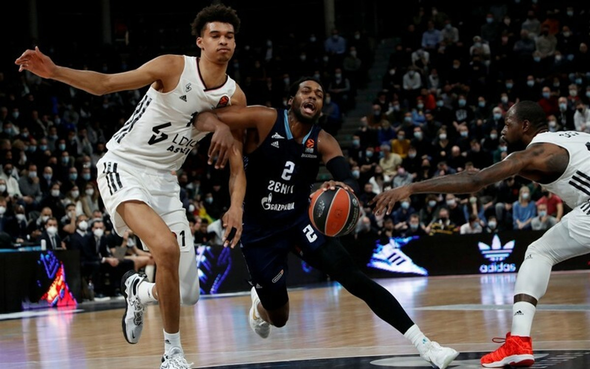 Βιλερμπάν-Ζενίτ 61-71: Συνήλθε και την έστειλε ηττημένη στο ΣΕΦ (vid)