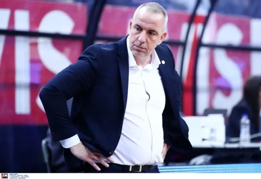 Λιμνιάτης: &quot;Ήταν μία άθλια εμφάνιση και μάλλον η ευθύνη είναι δική μου&quot; (vid)