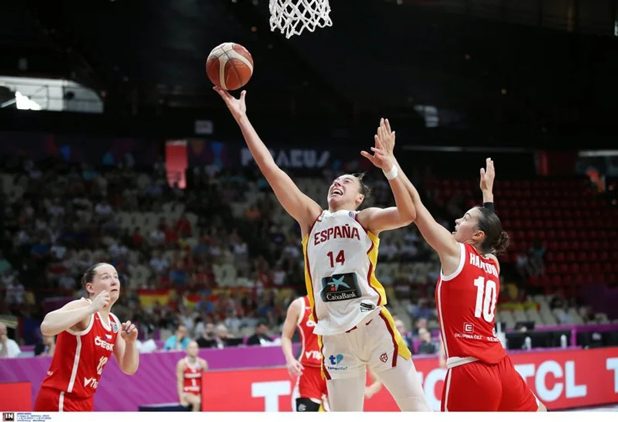 EuroBasket Γυναικών: Στους "4" η Ισπανία, 88-81 την Τσεχία