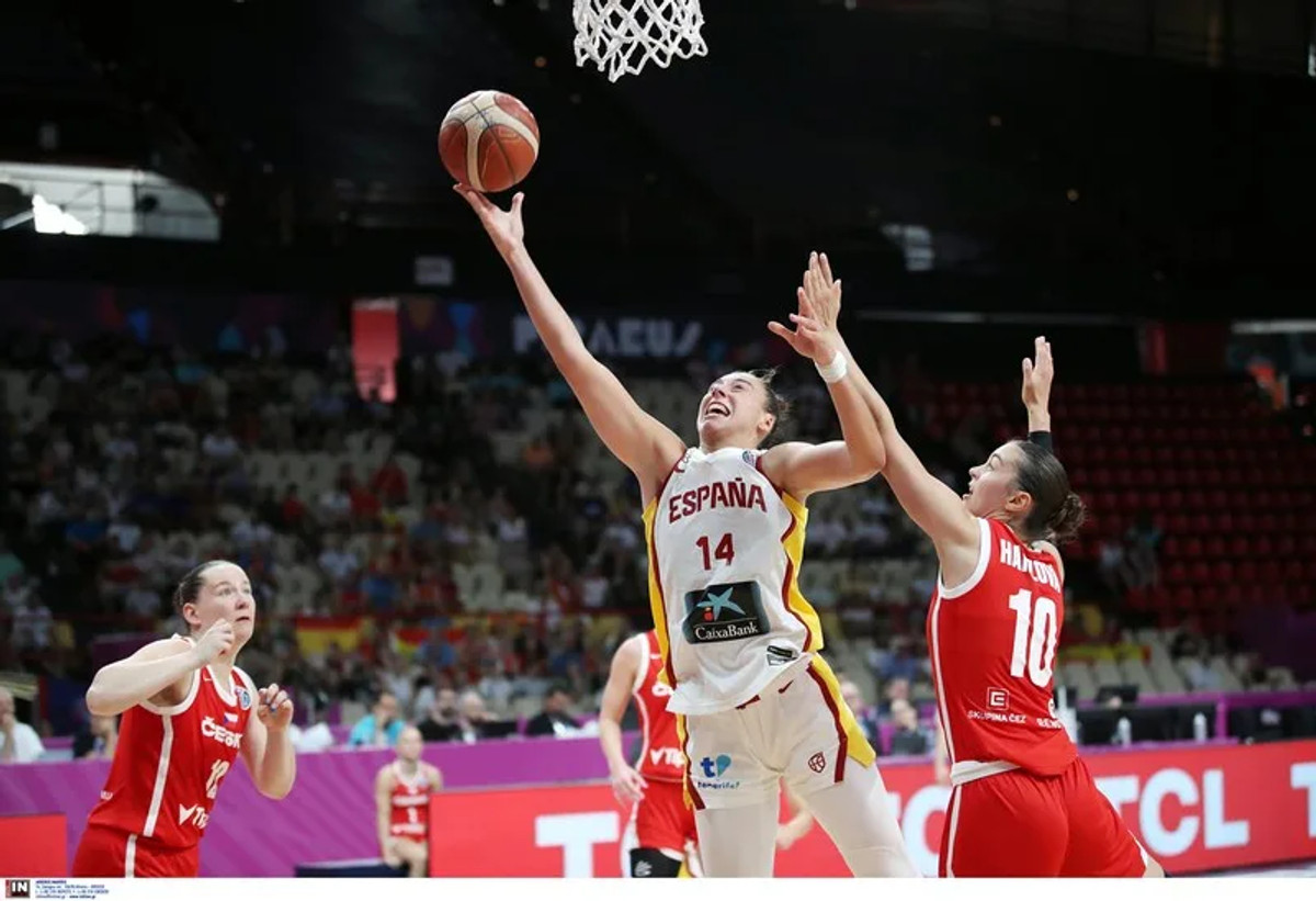 EuroBasket Γυναικών: Στους &quot;4&quot; η Ισπανία, 88-81 την Τσεχία