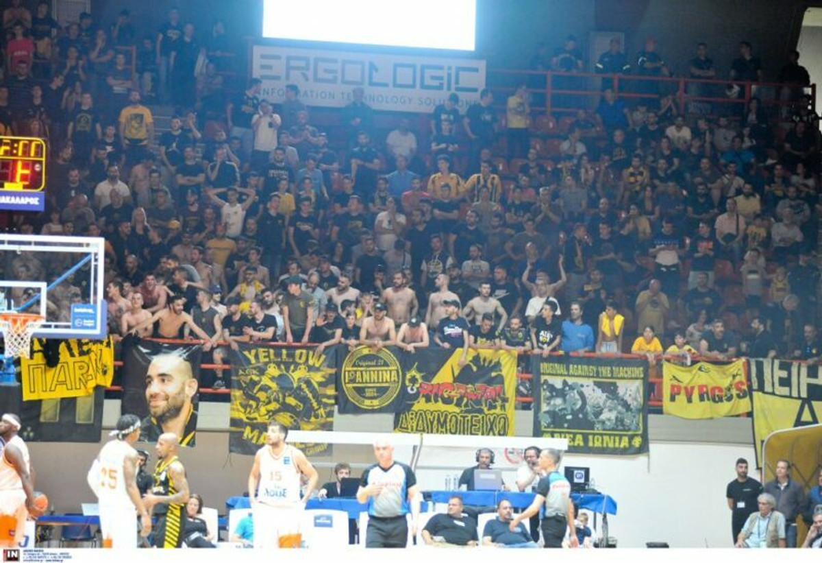 Με τον κόσμο της η ΑΕΚ στην Πάτρα για το Super Cup