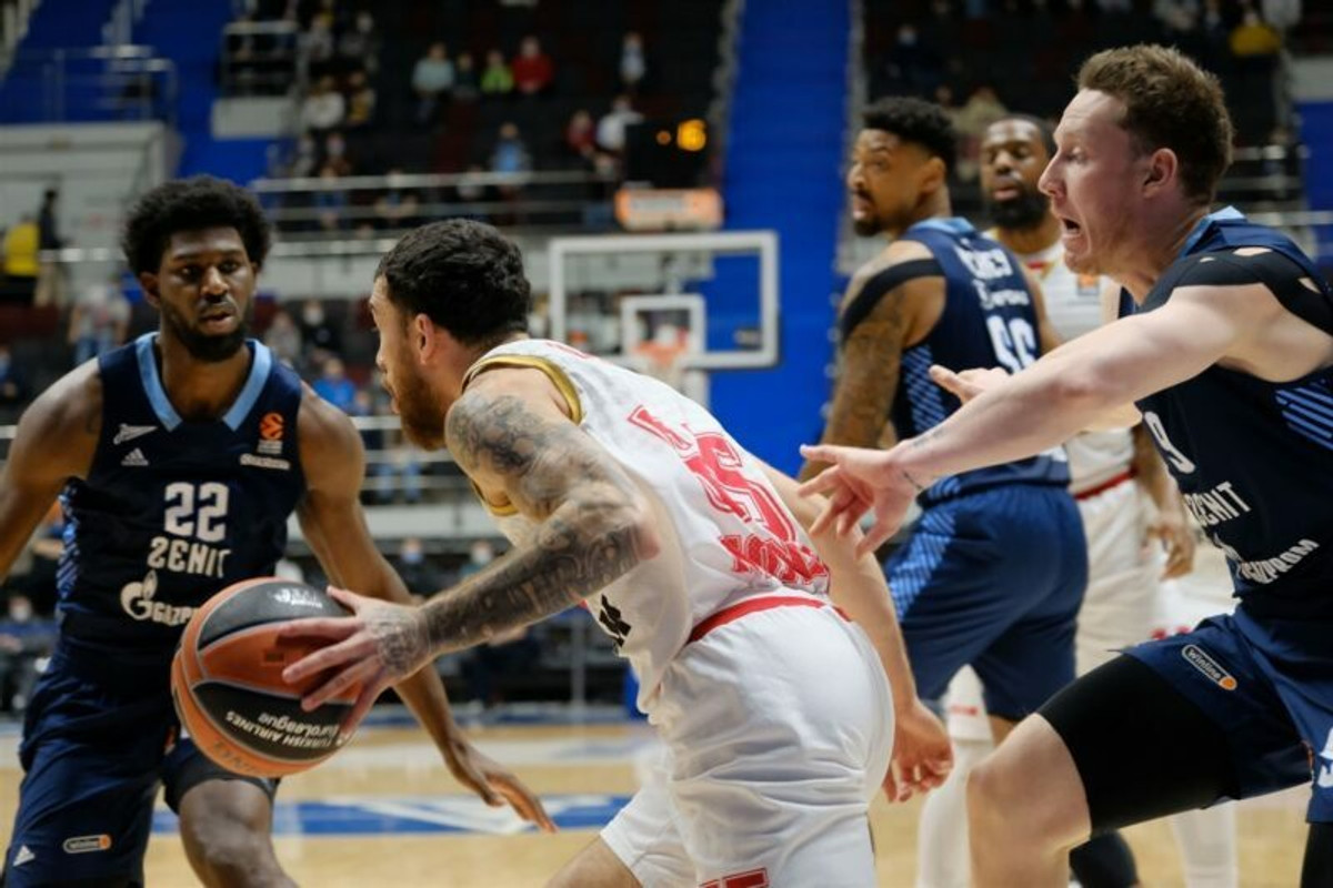 Ζενίτ-Μονακό 77-86: Διπλό οκτάδας με Μάικ Τζέιμς (vid)