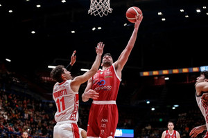 Lega Basket: Έπιασε Βίρτους και πλησίασε Μπρέσια η Μιλάνο, 94-63 τη Βαρέζε (vid)