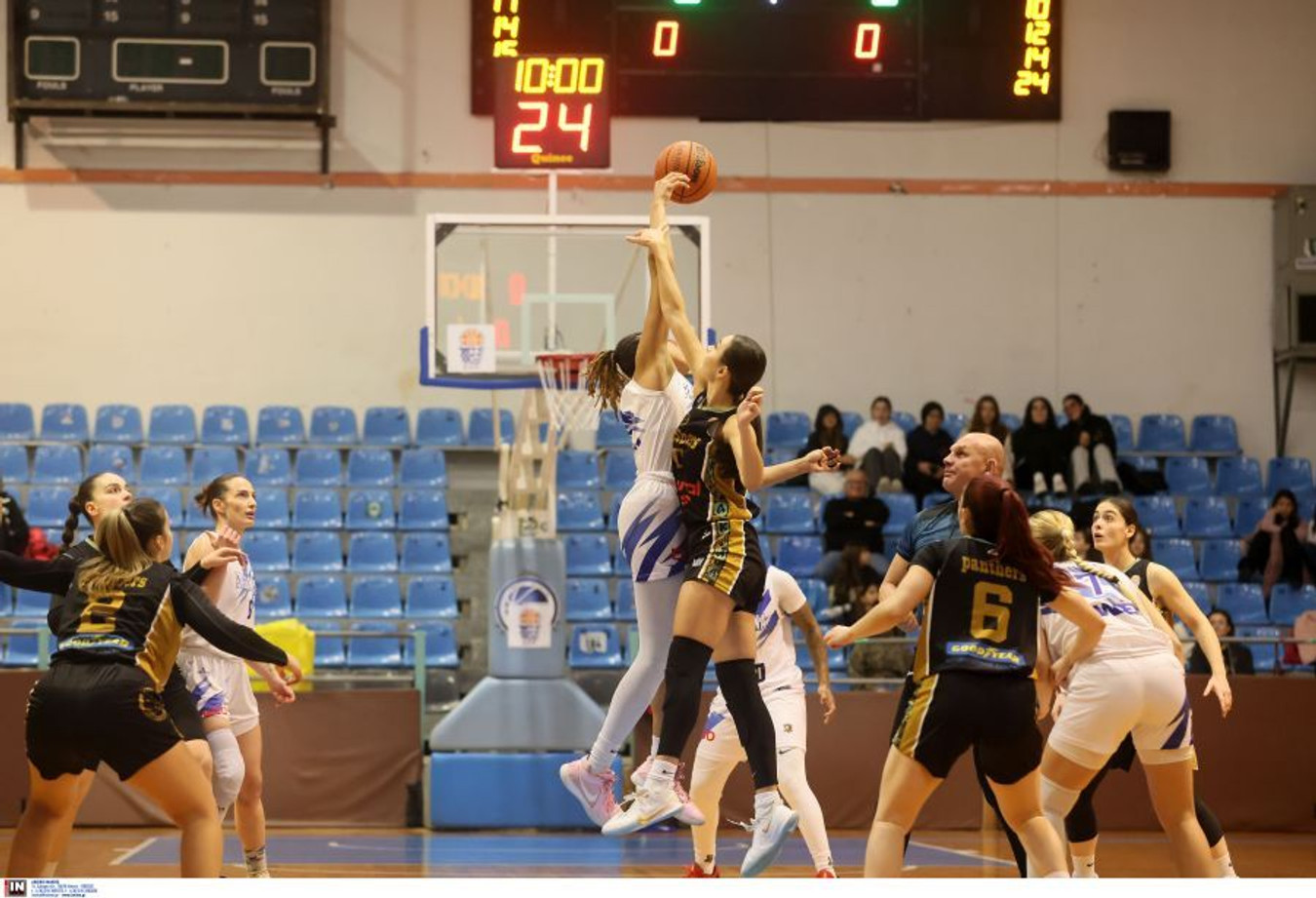 Άλλαξαν... γήπεδο πριν από το τζάμπολ Πάνθηρες Καβάλας-Απόλλων Καλαμαριάς