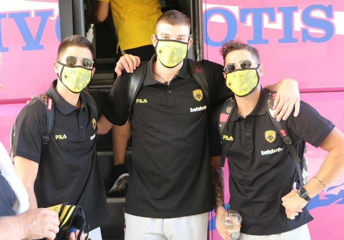 ΑΕΚ: Αναχώρησε για Ιωάννινα η αποστολή (pics)