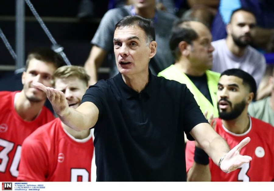 Ολυμπιακός-Περιστέρι: Τεχνική ποινή στον Γιώργο Μπαρτζώκα (vid)