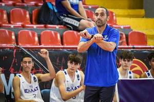 Καλαμπόκης: &quot;Περήφανοι γι&#039; αυτά τα παιδιά&quot;