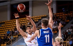Ισοπεδωτικοί Νέοι 107-66 την Τσεχία και 2/2 στον όμιλο του Ευρωπαϊκού