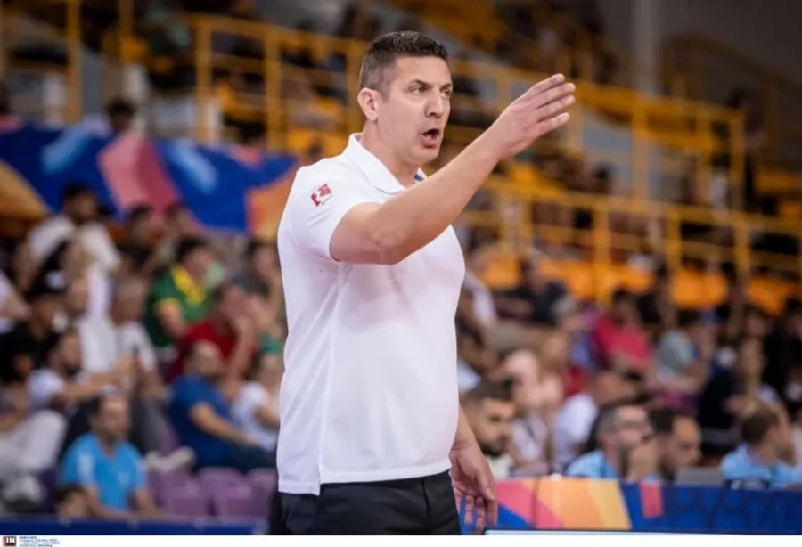 Παπαδόπουλος: "Οι πρεμιέρες έχουν πάντα ιδιαιτερότητες"