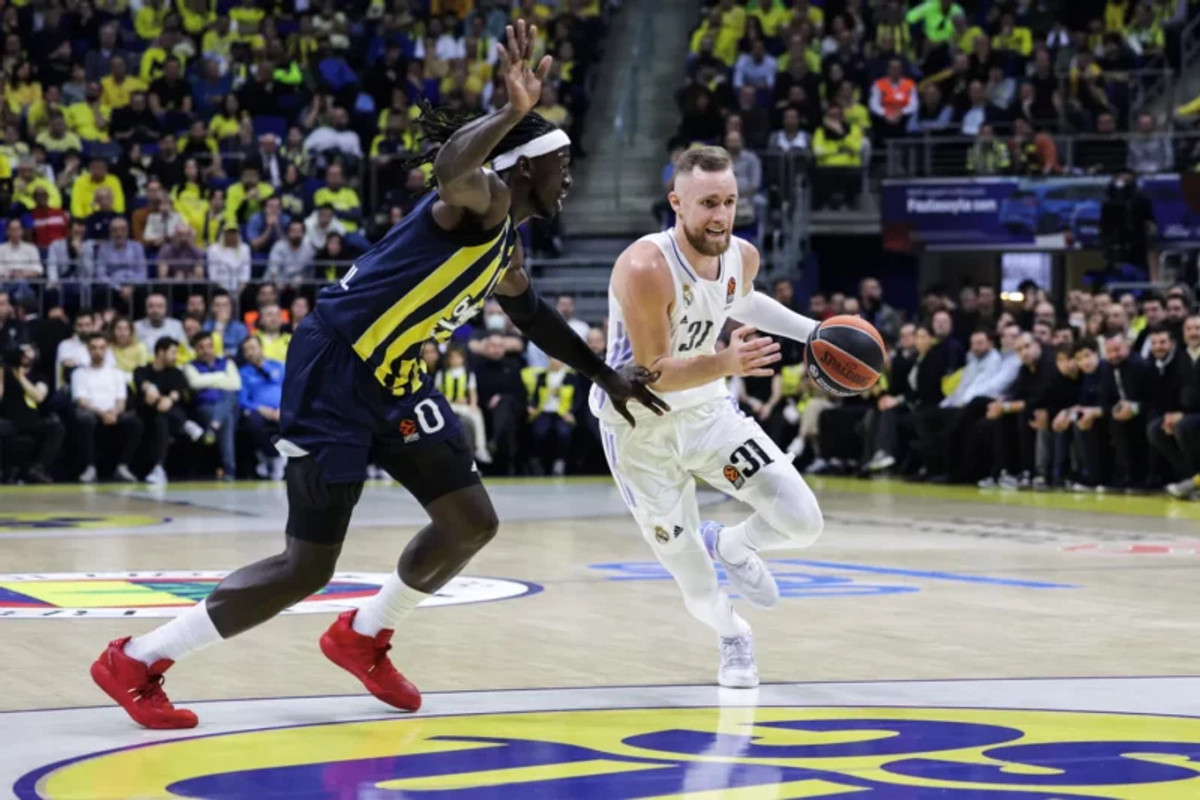 Φενέρμπαχτσε-Ρεάλ 71-85: &quot;Βασίλισσα&quot; στην Πόλη, &quot;έσπασε&quot; το εντός έδρας αήττητο της Φενέρ!