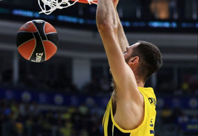 Με Ντόρσεϊ-Παπαγιάννη η Φενέρμπαχτσε, 98-82 την Μπουγιουκσεχίρ (vids)